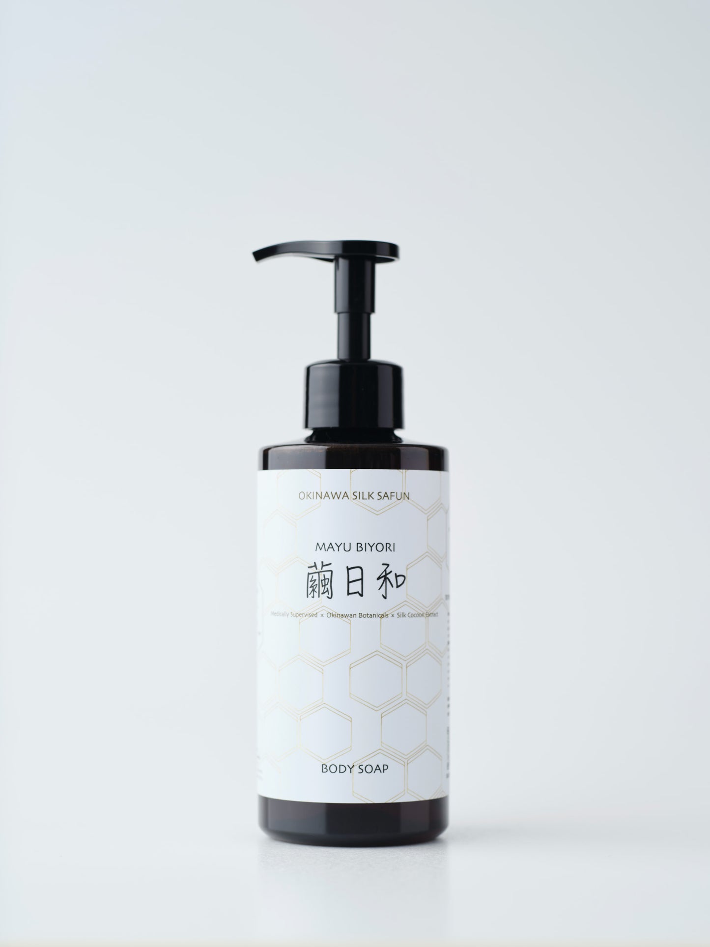 繭日和　敏感肌向け高保湿 ボディーソープ300ml